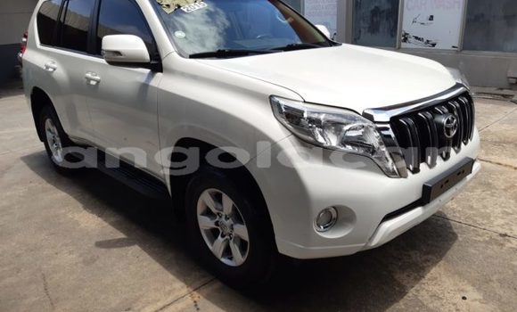 Comprar Usado Toyota Land Cruiser Prado Branco Carro em Luanda em Luanda Province Comprar Usado Toyota Land Cruiser Prado Branco Carro em Luanda em Luanda Province