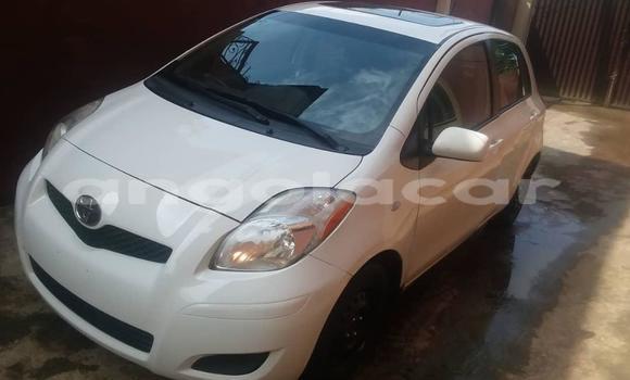 Acheter Occasion Voiture Toyota Yaris Blanc à Luanda, Province de Luanda