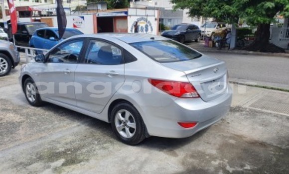 Comprar Usado Hyundai Accent Prata Carro em Luanda em Luanda Province Comprar Usado Hyundai Accent Prata Carro em Luanda em Luanda Province