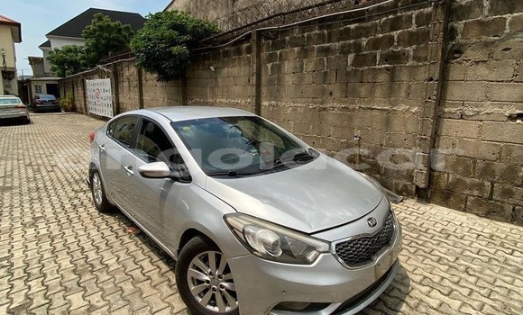 Acheter Occasion Voiture Kia rio Autre à Luanda, Province de Luanda