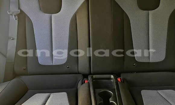 Buy Used Hyundai Veloster Other Car in Benguela in Benguela Buy Used Hyundai Veloster Other Car in Benguela in Benguela