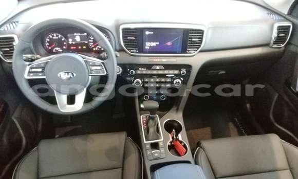 Comprar Usado Kia Sportage Branco Carro em Luanda em Luanda Province Comprar Usado Kia Sportage Branco Carro em Luanda em Luanda Province