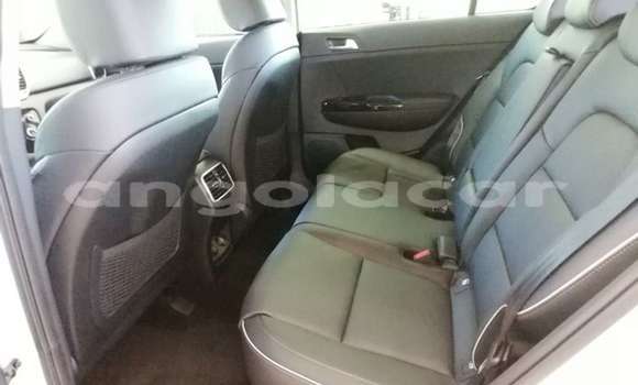 Comprar Usado Kia Sportage Branco Carro em Luanda em Luanda Province Comprar Usado Kia Sportage Branco Carro em Luanda em Luanda Province