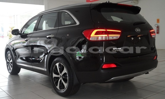 Acheter Occasion Voiture Kia Sorento Noir à Luanda, Province de Luanda Acheter Occasion Voiture Kia Sorento Noir à Luanda, Province de Luanda