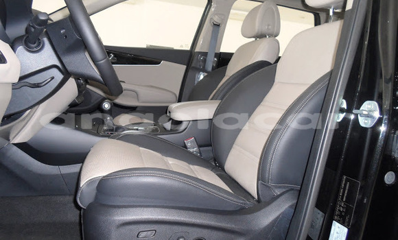 Acheter Occasion Voiture Kia Sorento Noir à Luanda, Province de Luanda Acheter Occasion Voiture Kia Sorento Noir à Luanda, Province de Luanda