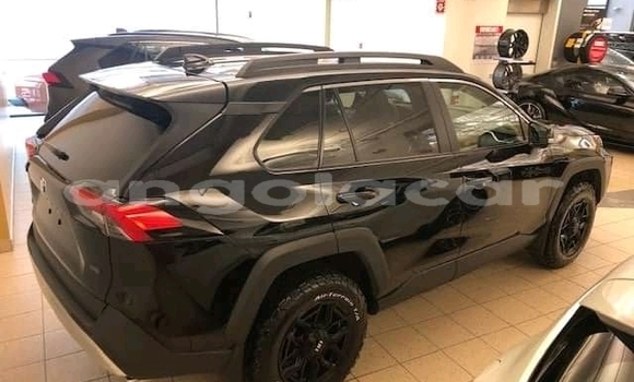 Comprar Usado Toyota RAV4 Preto Carro em N'zeto em Zaire Comprar Usado Toyota RAV4 Preto Carro em N'zeto em Zaire