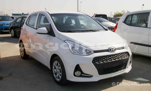 Comprar Importar Hyundai i10 Branco Carro em Import - Dubai em Bengo Province Comprar Importar Hyundai i10 Branco Carro em Import - Dubai em Bengo Province