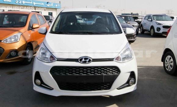 Comprar Importar Hyundai i10 Branco Carro em Import - Dubai em Bengo Province Comprar Importar Hyundai i10 Branco Carro em Import - Dubai em Bengo Province