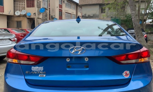 Acheter Occasion Voiture Hyundai Elantra Bleu à N'zeto, Zaïre Acheter Occasion Voiture Hyundai Elantra Bleu à N'zeto, Zaïre