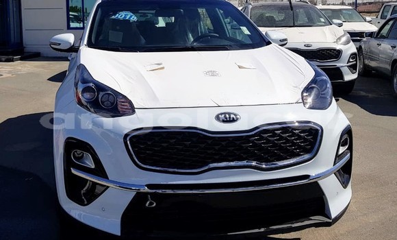 Buy New Kia Sportage White Car in Luena in Moxico