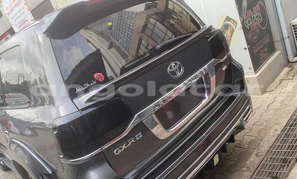 Acheter Occasion Voiture Toyota Land Cruiser Noir à N'zeto, Zaïre Acheter Occasion Voiture Toyota Land Cruiser Noir à N'zeto, Zaïre