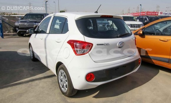 Comprar Importar Hyundai i10 Branco Carro em Import - Dubai em Bengo Province Comprar Importar Hyundai i10 Branco Carro em Import - Dubai em Bengo Province