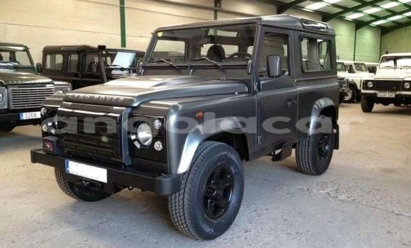 Comprar Usado Land Rover Defender Outro Carro em Luena em Moxico Comprar Usado Land Rover Defender Outro Carro em Luena em Moxico