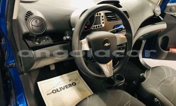 Acheter Occasion Voiture Chevrolet spark Bleu à Luanda, Province de Luanda Acheter Occasion Voiture Chevrolet spark Bleu à Luanda, Province de Luanda