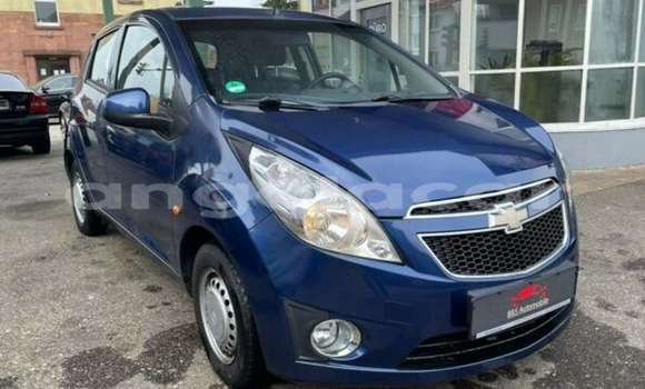 Acheter Occasion Voiture Chevrolet spark Bleu à Luanda, Province de Luanda