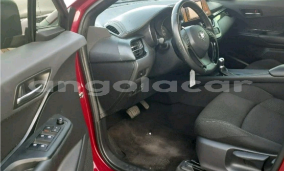 Acheter Neuf Voiture Toyota C-HR Rouge à Luanda, Province de Luanda Acheter Neuf Voiture Toyota C-HR Rouge à Luanda, Province de Luanda