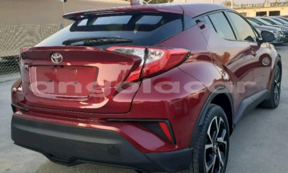 Acheter Neuf Voiture Toyota C-HR Rouge à Luanda, Province de Luanda Acheter Neuf Voiture Toyota C-HR Rouge à Luanda, Province de Luanda