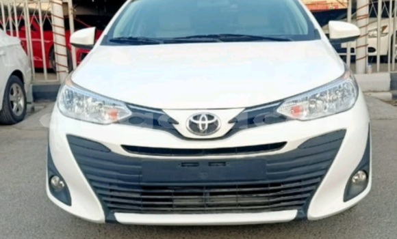 Acheter Occasion Voiture Toyota Yaris Blanc à Luanda, Province de Luanda Acheter Occasion Voiture Toyota Yaris Blanc à Luanda, Province de Luanda