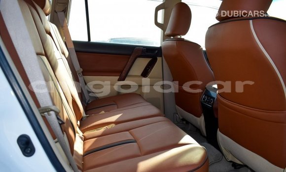 Comprar Importar Toyota Prado Branco Carro em Import - Dubai em Bengo Province Comprar Importar Toyota Prado Branco Carro em Import - Dubai em Bengo Province