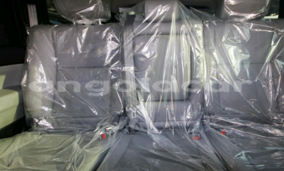 Buy Used Toyota Sequoia White Car in Luanda in Luanda Province Buy Used Toyota Sequoia White Car in Luanda in Luanda Province