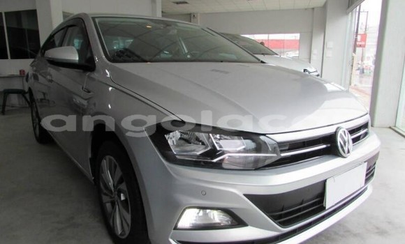 Comprar Usado Volkswagen Vento Outro Carro em Luanda em Luanda Province