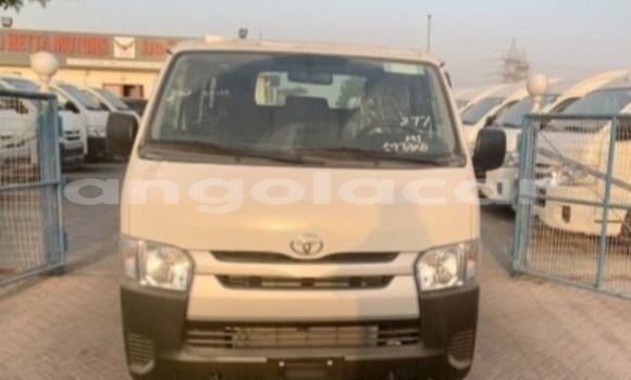 Acheter Neuf Voiture Toyota Hiace Blanc à Import - Dubai, Province de Bengo Acheter Neuf Voiture Toyota Hiace Blanc à Import - Dubai, Province de Bengo