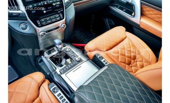 Buy Import Toyota Land Cruiser Black Car in Import - Dubai in Bengo Province Buy Import Toyota Land Cruiser Black Car in Import - Dubai in Bengo Province
