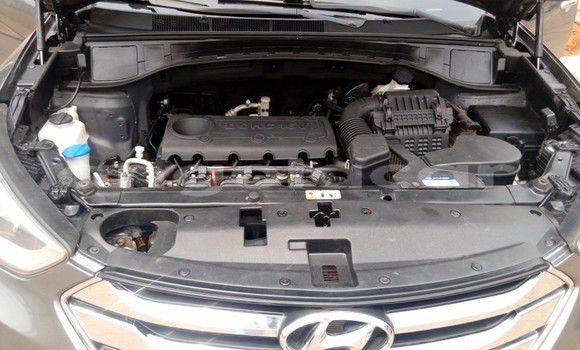 Comprar Usado Hyundai Santa Fe Outro Carro em Moçâmedes em Namibe Province Comprar Usado Hyundai Santa Fe Outro Carro em Moçâmedes em Namibe Province