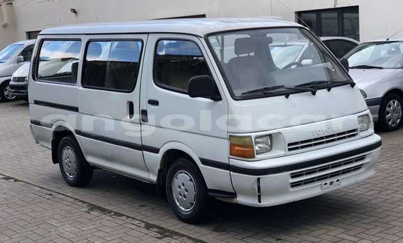 Comprar Usado Toyota Commuter Outro Carro em N'zeto em Zaire Comprar Usado Toyota Commuter Outro Carro em N'zeto em Zaire