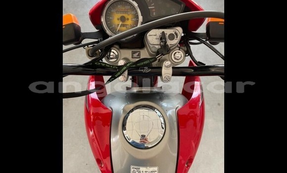 Comprar Usado Honda CG Vermelho Moto em Caxito em Bengo Comprar Usado Honda CG Vermelho Moto em Caxito em Bengo