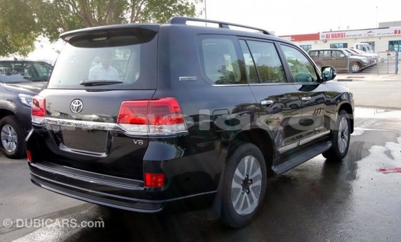 Buy Import Toyota Land Cruiser Black Car in Import - Dubai in Bengo Province Buy Import Toyota Land Cruiser Black Car in Import - Dubai in Bengo Province