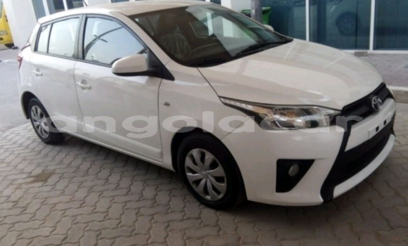 Comprar Usado Toyota Yaris Branco Carro em Luanda em Luanda Province Comprar Usado Toyota Yaris Branco Carro em Luanda em Luanda Province