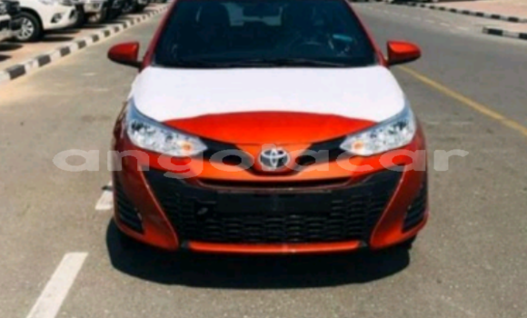 Acheter Occasion Voiture Toyota Yaris Rouge à Luanda, Province de Luanda Acheter Occasion Voiture Toyota Yaris Rouge à Luanda, Province de Luanda