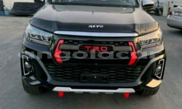 Acheter Occasion Voiture Toyota Hilux Noir à Luanda, Province de Luanda Acheter Occasion Voiture Toyota Hilux Noir à Luanda, Province de Luanda