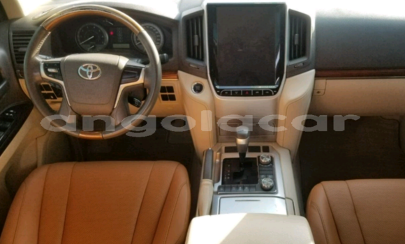 Acheter Occasion Voiture Toyota Land Cruiser Noir à Luanda, Province de Luanda Acheter Occasion Voiture Toyota Land Cruiser Noir à Luanda, Province de Luanda
