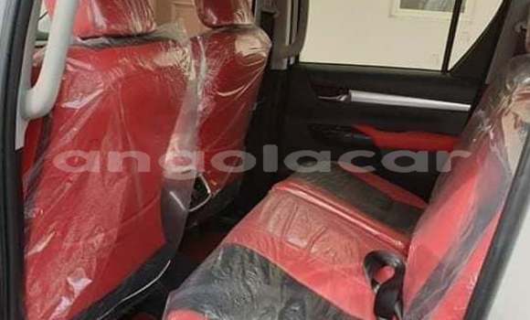 Comprar Usado Toyota Hiluxe VIGO Outro Carro em N'zeto em Zaire Comprar Usado Toyota Hiluxe VIGO Outro Carro em N'zeto em Zaire