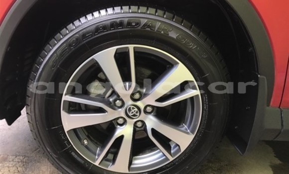 Comprar Usado Toyota RAV4 Azul Carro em Luena em Moxico Comprar Usado Toyota RAV4 Azul Carro em Luena em Moxico