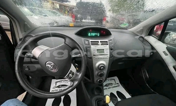 Comprar Usado Toyota Yaris Preto Carro em N'zeto em Zaire Comprar Usado Toyota Yaris Preto Carro em N'zeto em Zaire