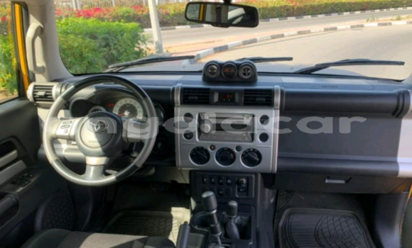Comprar Usado Toyota FJ Cruiser Outro Carro em Luanda em Luanda Province Comprar Usado Toyota FJ Cruiser Outro Carro em Luanda em Luanda Province