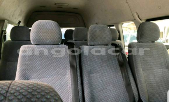 Buy Used Toyota Hiace White Car in Luanda in Luanda Province Buy Used Toyota Hiace White Car in Luanda in Luanda Province