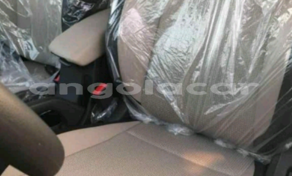 Buy Used Hyundai Accent White Car in Luanda in Luanda Province Buy Used Hyundai Accent White Car in Luanda in Luanda Province