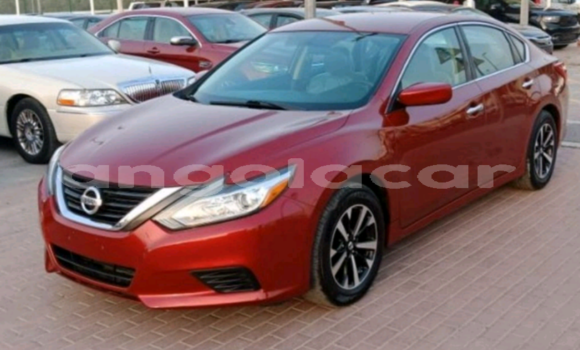 Buy Used Nissan Altima Red Car in Luanda in Luanda Province