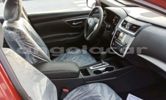 Acheter Occasion Voiture Nissan Altima Rouge à Luanda, Province de Luanda Acheter Occasion Voiture Nissan Altima Rouge à Luanda, Province de Luanda