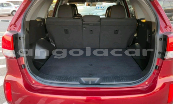Acheter Occasion Voiture Kia Sorento Rouge à Luanda, Province de Luanda Acheter Occasion Voiture Kia Sorento Rouge à Luanda, Province de Luanda