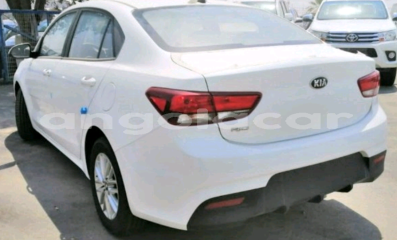 Comprar Usado Kia rio Branco Carro em Luanda em Luanda Province Comprar Usado Kia rio Branco Carro em Luanda em Luanda Province