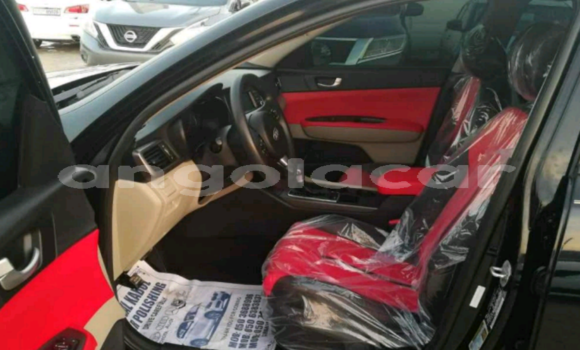 Acheter Occasion Voiture Kia Optima Noir à Luanda, Province de Luanda Acheter Occasion Voiture Kia Optima Noir à Luanda, Province de Luanda