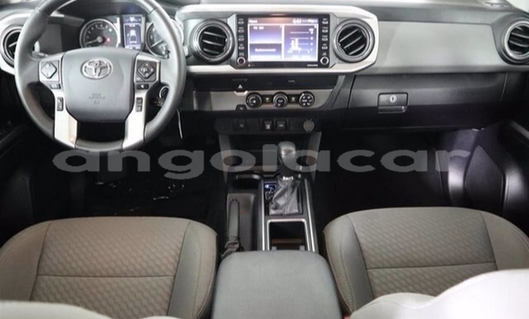 Buy Used Toyota Tacoma White Car in Namibe in Namibe Province Buy Used Toyota Tacoma White Car in Namibe in Namibe Province