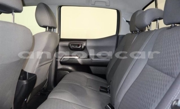 Buy Used Toyota Tacoma White Car in Namibe in Namibe Province Buy Used Toyota Tacoma White Car in Namibe in Namibe Province