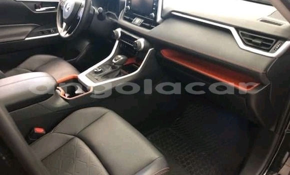 Comprar Usado Toyota RAV4 Preto Carro em Luanda em Luanda Province Comprar Usado Toyota RAV4 Preto Carro em Luanda em Luanda Province
