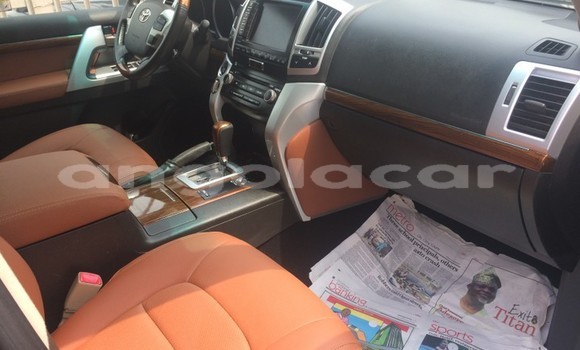 Comprar Usado Toyota Land Cruiser Preto Carro em Luena em Moxico Comprar Usado Toyota Land Cruiser Preto Carro em Luena em Moxico